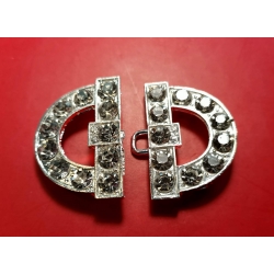 Zapięcie ozdobne w kształcie 